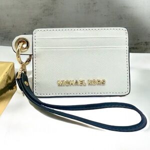 Michael Kors White Card Holder with Black wristlet Strap NWOT MSRP $88